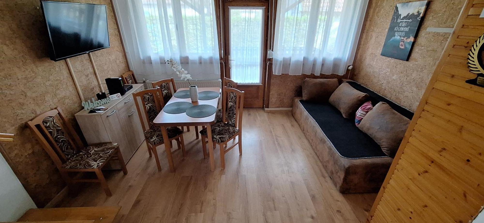 For You Apartman Gyula Exterior foto